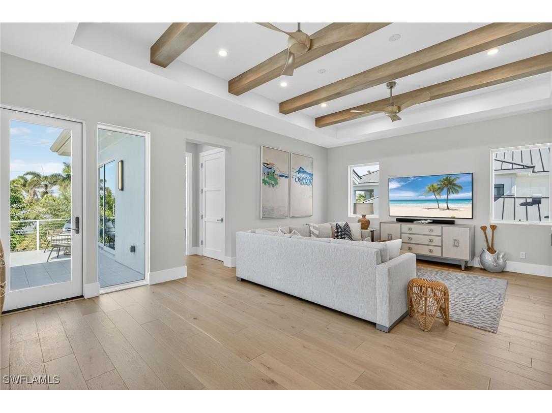 405 7th Avenue N Naples FL 34102 225077814 image24