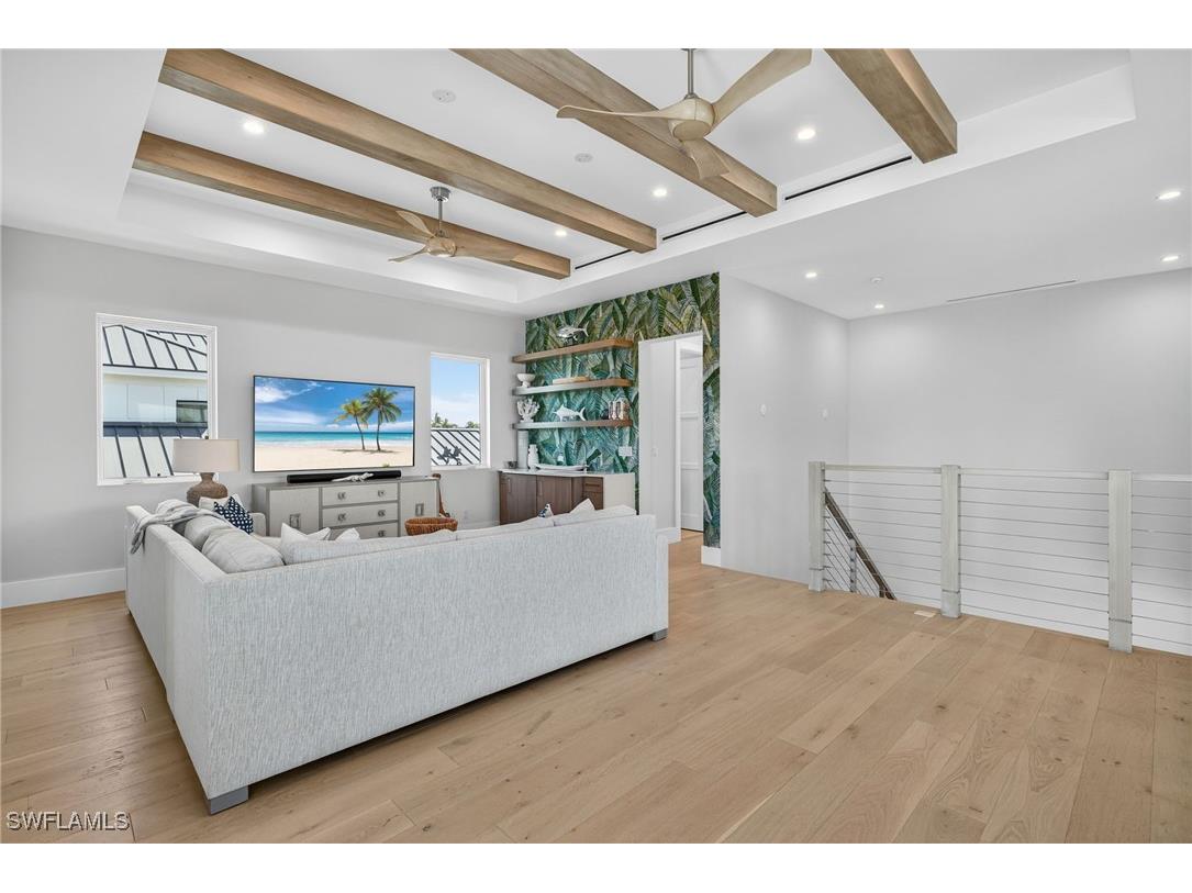 405 7th Avenue N Naples FL 34102 225077814 image25