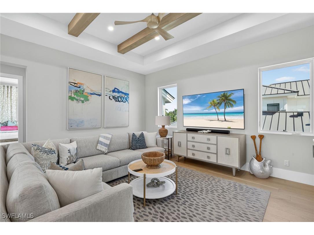 405 7th Avenue N Naples FL 34102 225077814 image27