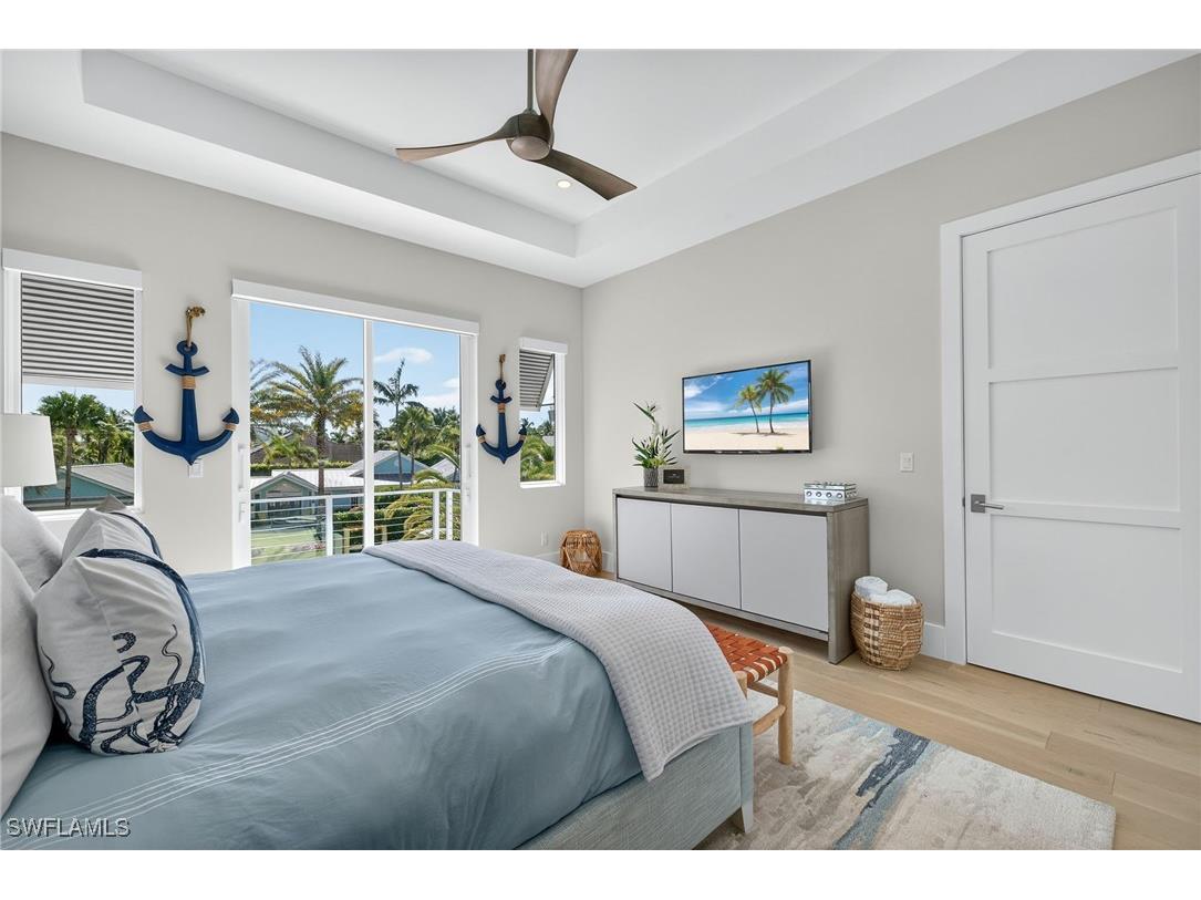 405 7th Avenue N Naples FL 34102 225077814 image30