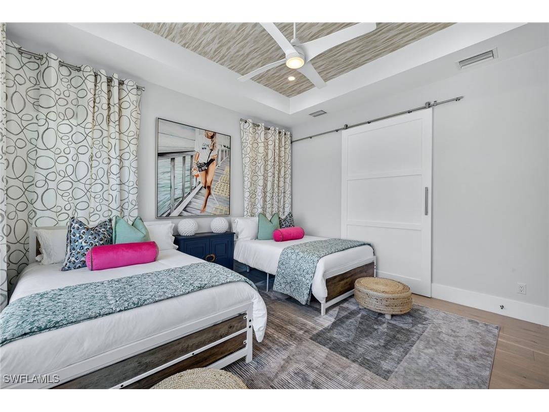 405 7th Avenue N Naples FL 34102 225077814 image32