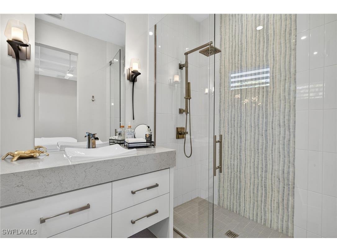 405 7th Avenue N Naples FL 34102 225077814 image38