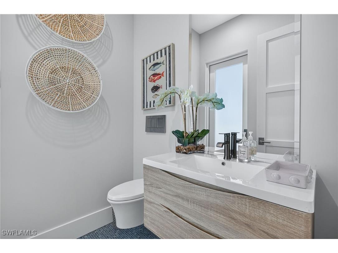 405 7th Avenue N Naples FL 34102 225077814 image39
