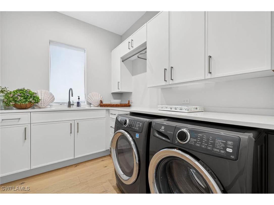 405 7th Avenue N Naples FL 34102 225077814 image40