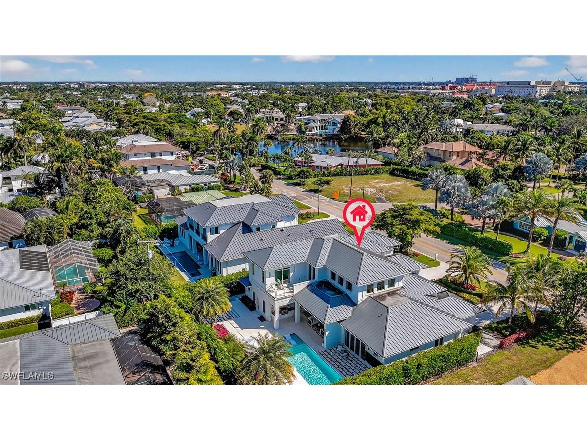 405 7th Avenue N Naples FL 34102 225077814 image49