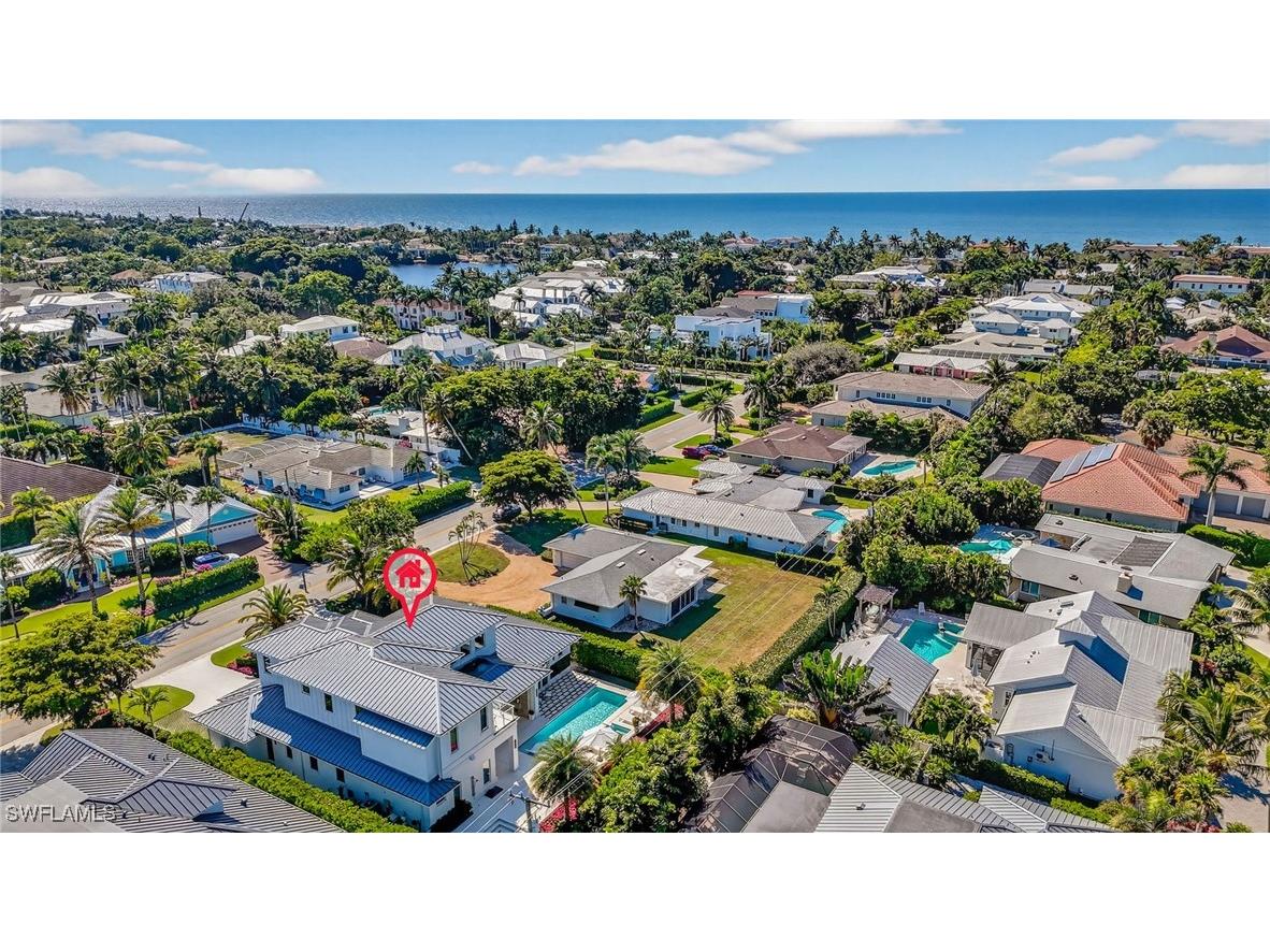 405 7th Avenue N Naples FL 34102 225077814 image50