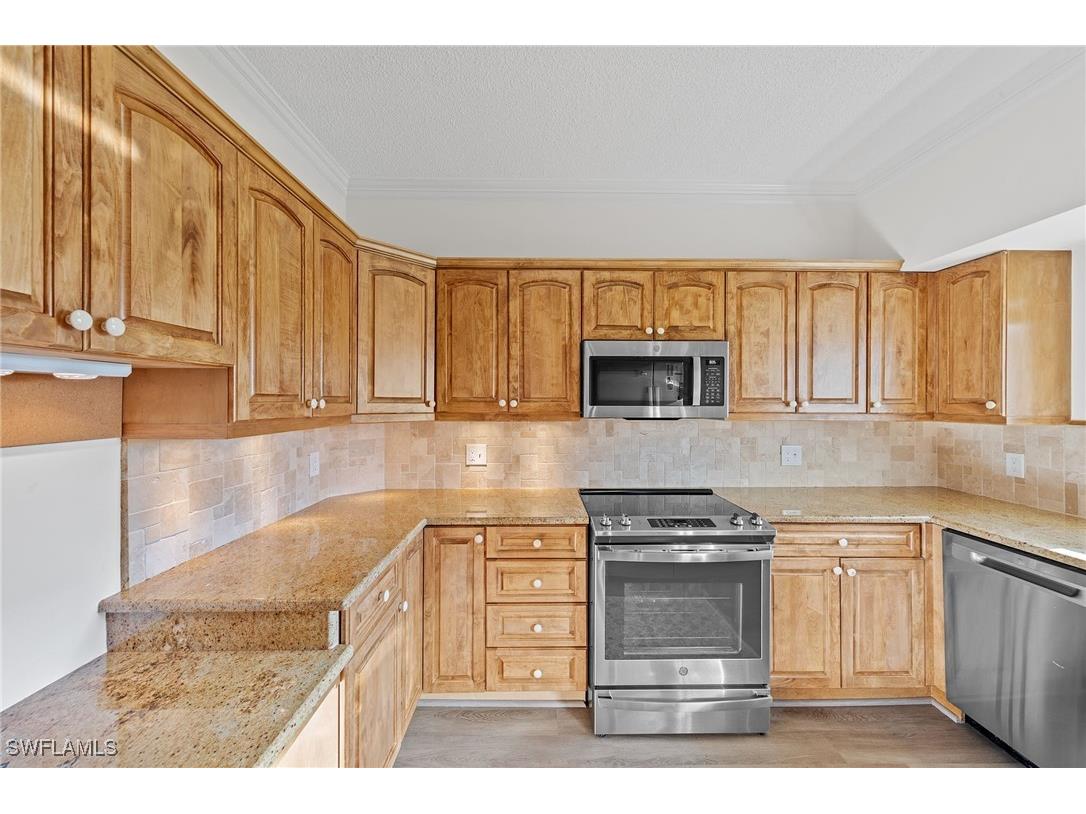 405 Arbor Lake Drive #4-103 Naples FL 34110 226000430 image10