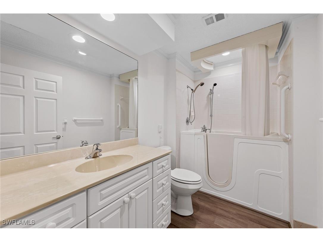 405 Arbor Lake Drive #4-103 Naples FL 34110 226000430 image21