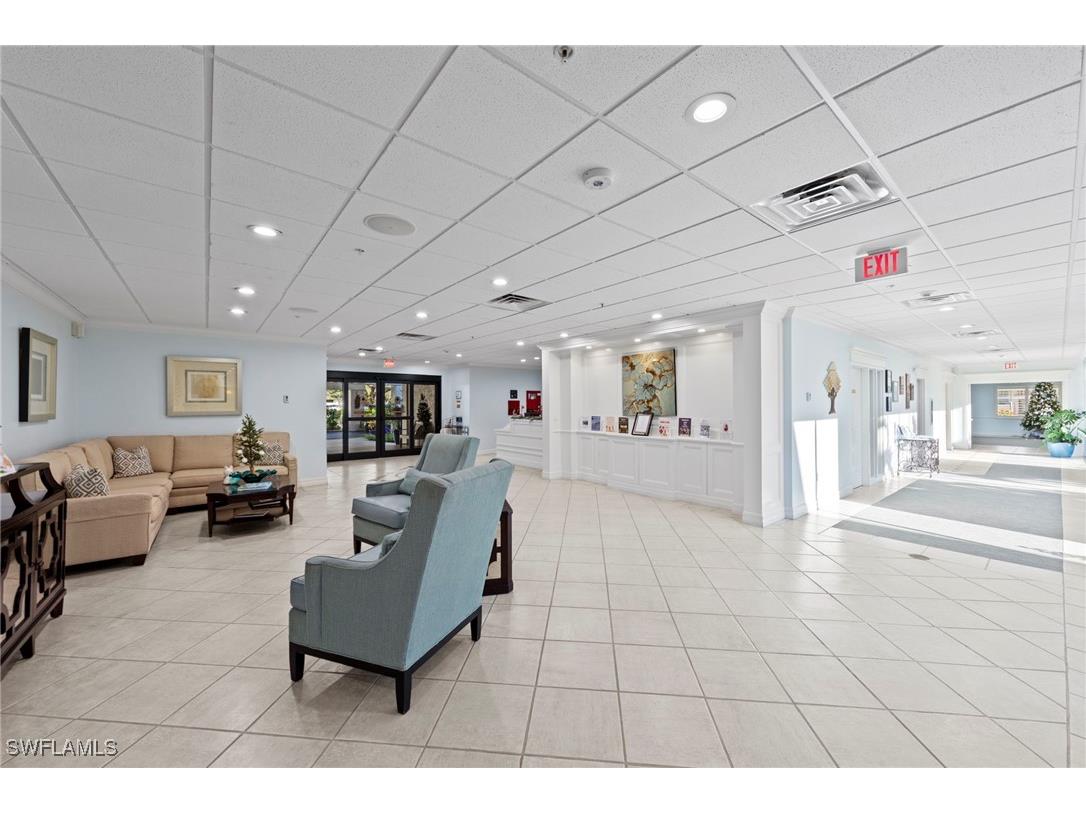 405 Arbor Lake Drive #4-103 Naples FL 34110 226000430 image38