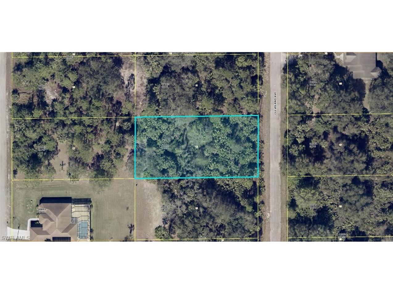 405 Cleveland Avenue Lehigh Acres FL 33936 223044186 image1