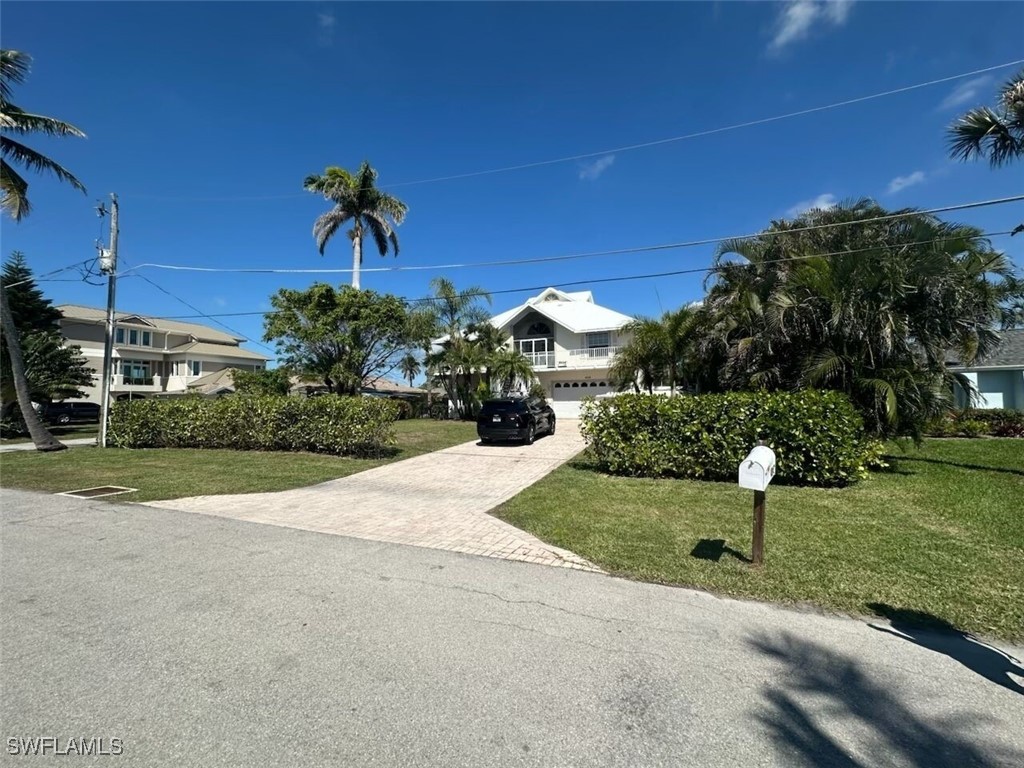 405 Cristobal Street Naples FL 34113 226005417 image1