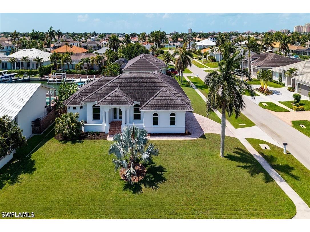 405 Driftwood Court Marco Island FL 34145 226021167 image2