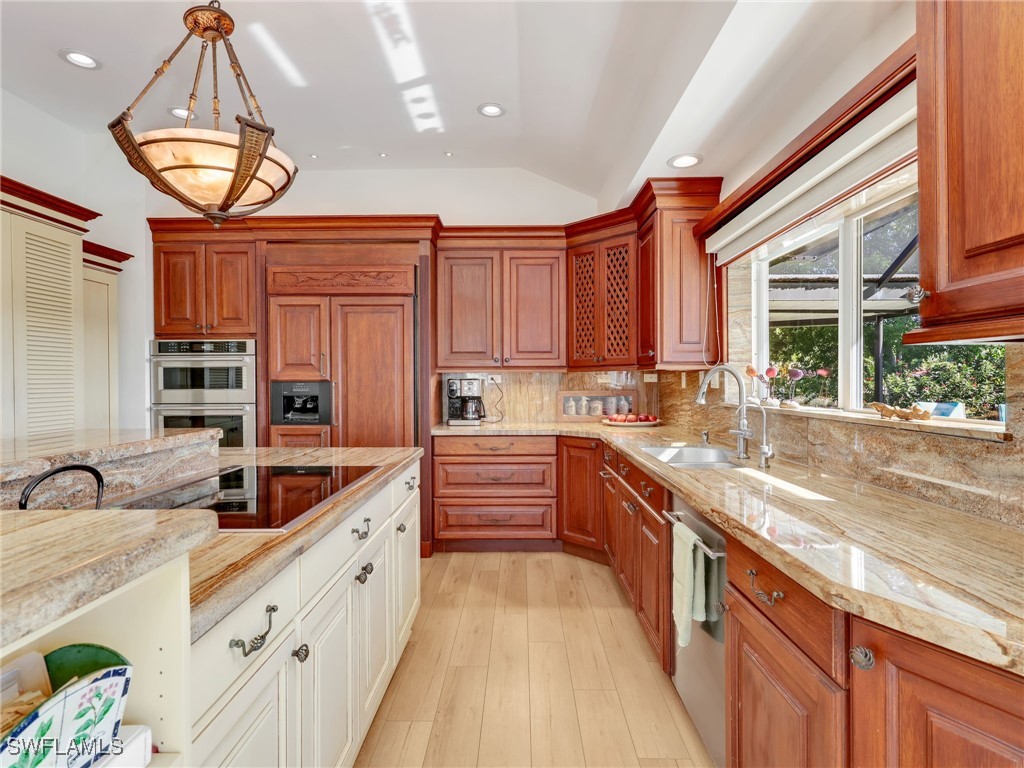 405 Grenada Avenue Naples FL 34113 225070573 image14