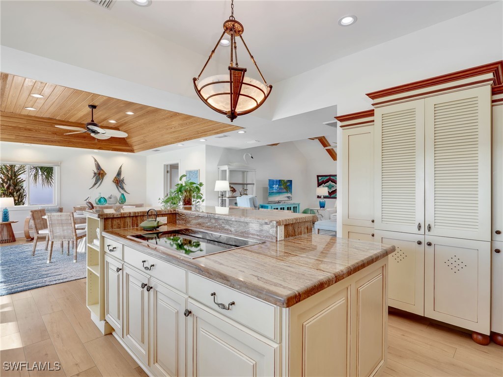 405 Grenada Avenue Naples FL 34113 225070573 image16