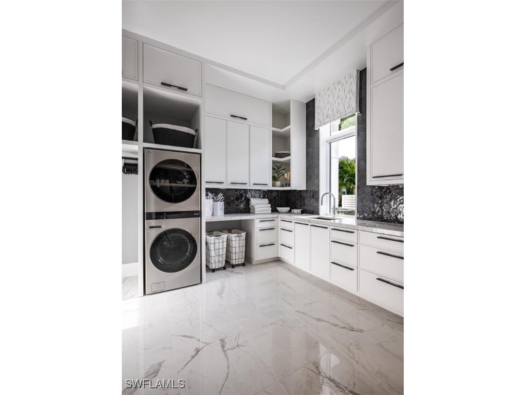 405 Neapolitan Way Naples FL 34103 225080362 image17