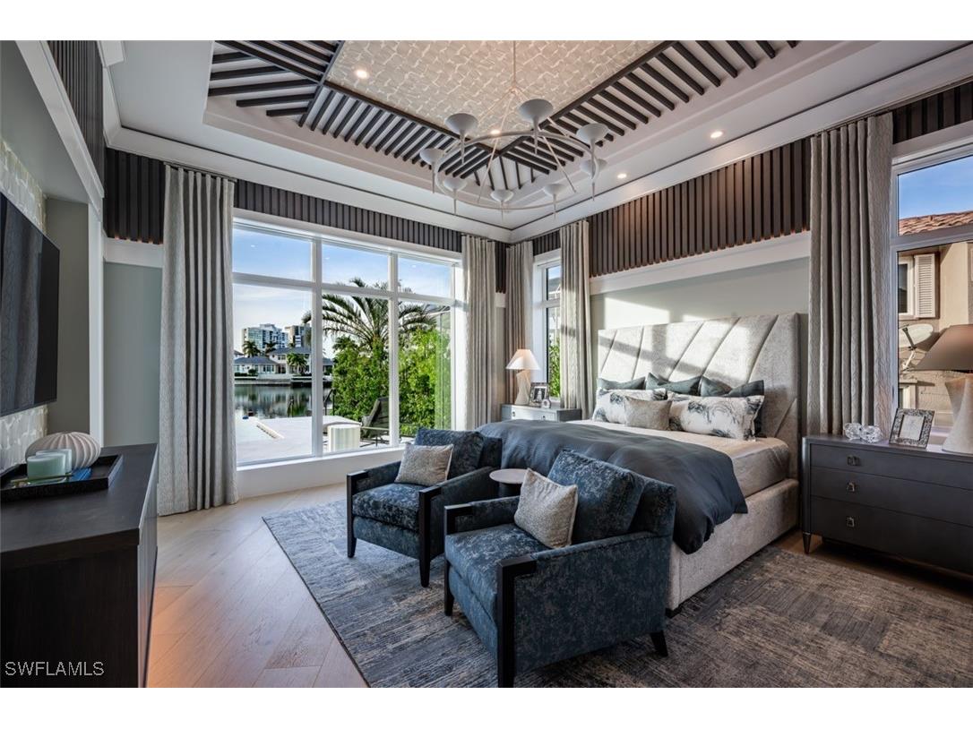 405 Neapolitan Way Naples FL 34103 225080362 image19