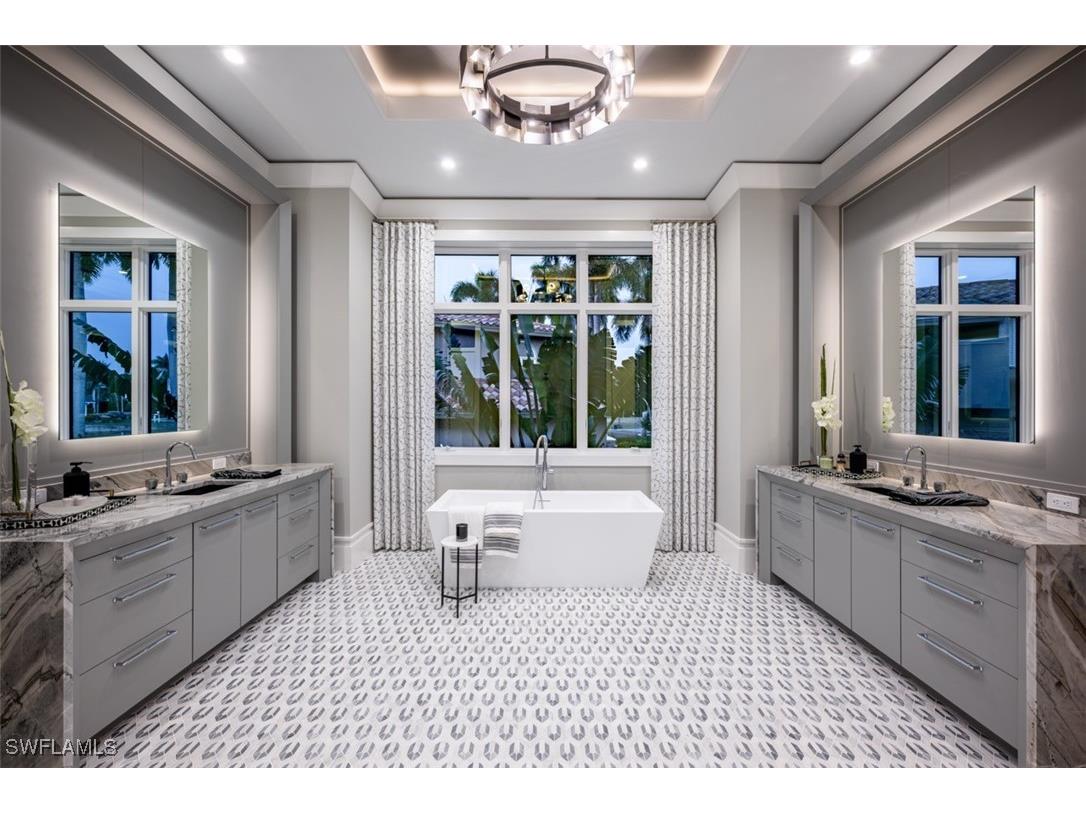 405 Neapolitan Way Naples FL 34103 225080362 image20