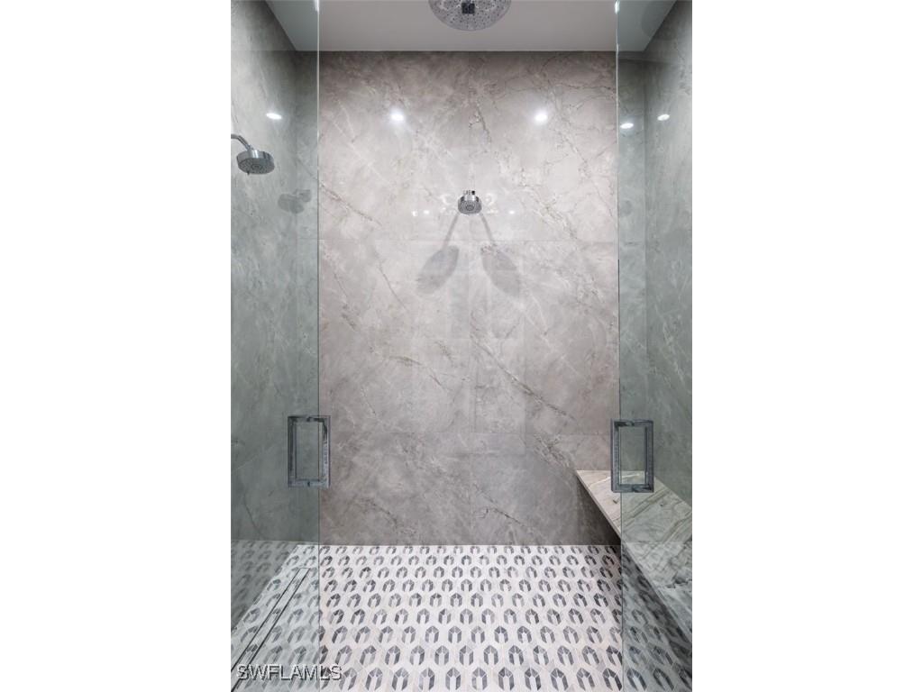 405 Neapolitan Way Naples FL 34103 225080362 image21