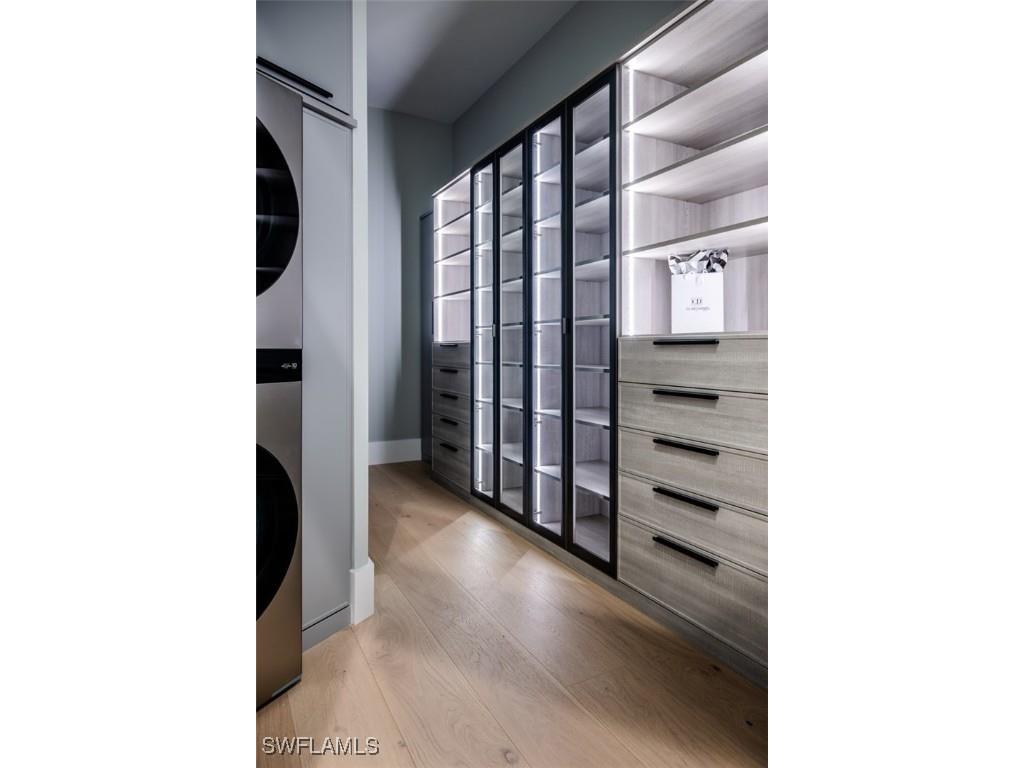 405 Neapolitan Way Naples FL 34103 225080362 image22