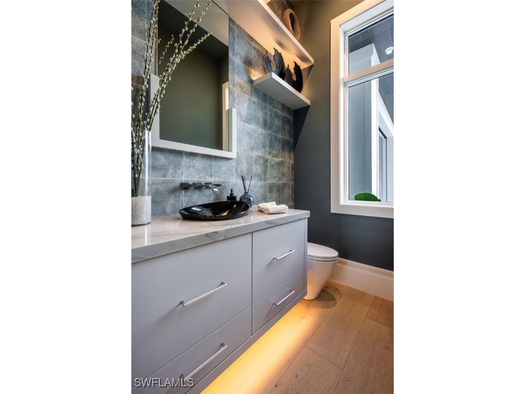 405 Neapolitan Way Naples FL 34103 225080362 image39