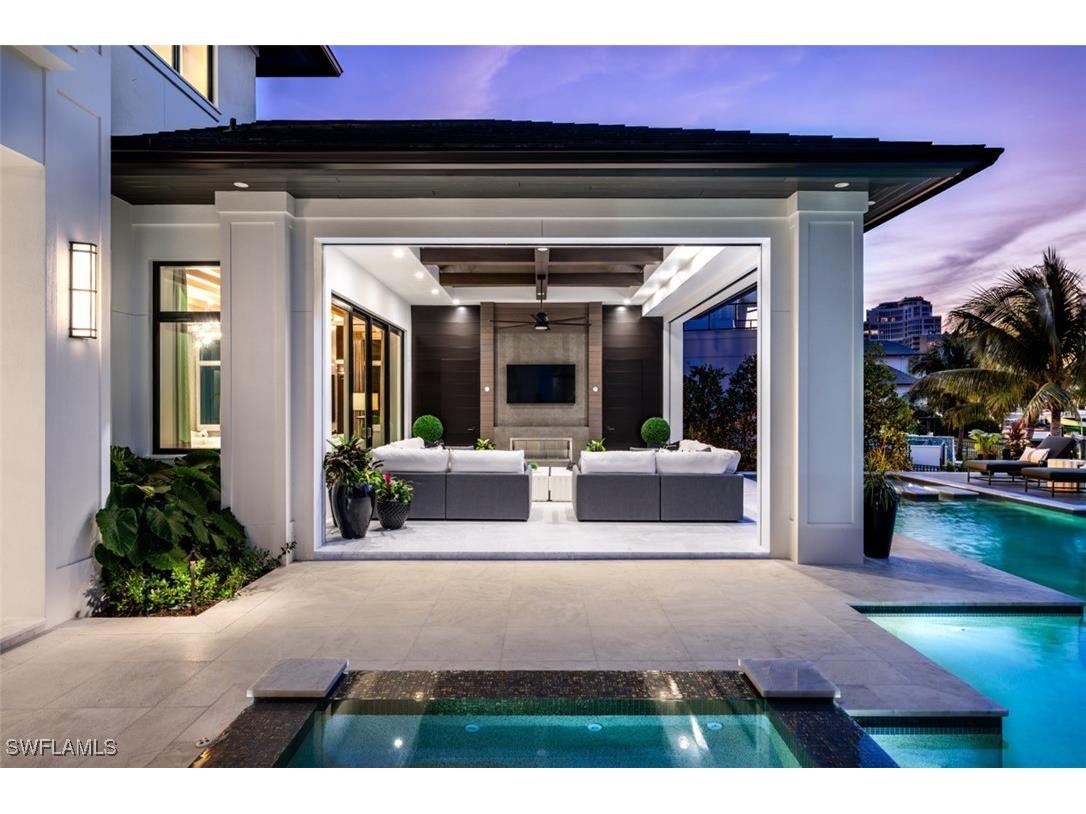 405 Neapolitan Way Naples FL 34103 225080362 image42