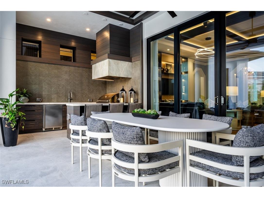 405 Neapolitan Way Naples FL 34103 225080362 image46