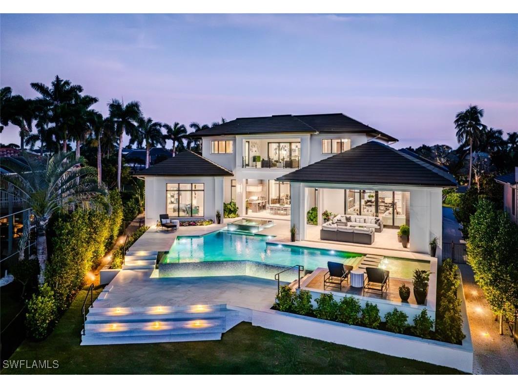 405 Neapolitan Way Naples FL 34103 225080362 image48