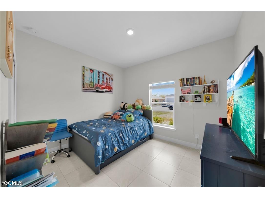 405 NW 10th Street Cape Coral FL 33993 2026023836 image16