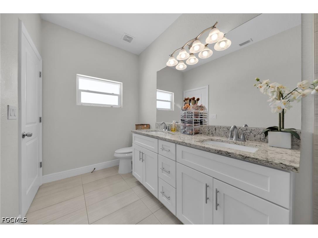 405 NW 10th Street Cape Coral FL 33993 2026023836 image25