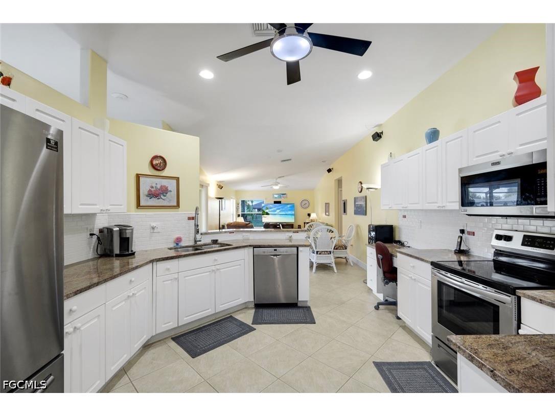 405 NW 18th Avenue Cape Coral FL 33993 2026021656 image6