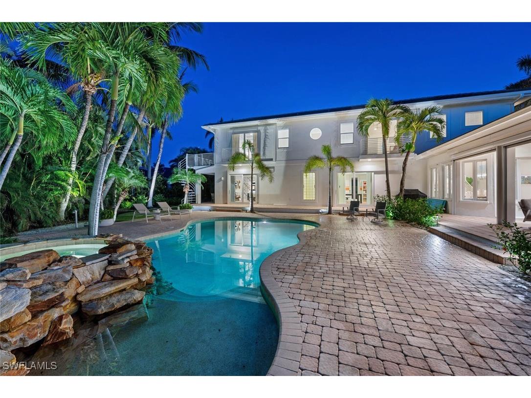 405 Rudder Road Naples FL 34102 224099007 image1
