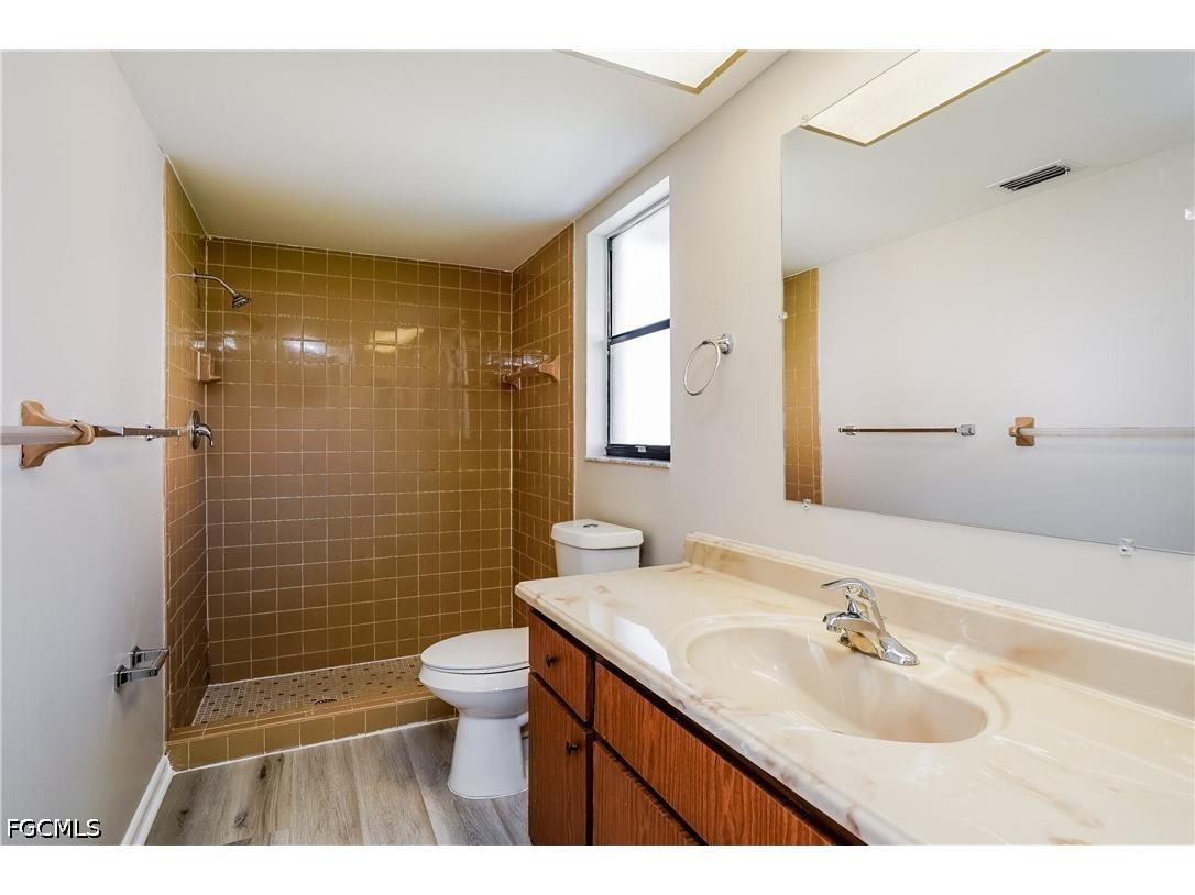 405 SE 8th Terrace Cape Coral FL 33990 2026024036 image12