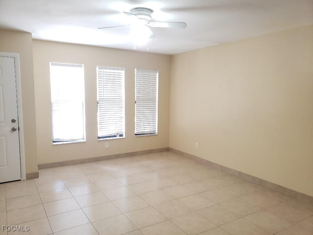 405 SE Van Loon Terrace #A Cape Coral FL 33990 2025020835 image3