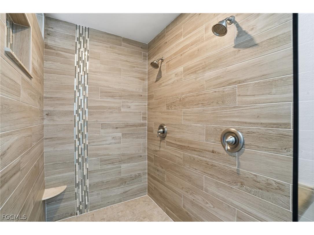 405 Tower Drive Cape Coral FL 33904 2026007721 image23