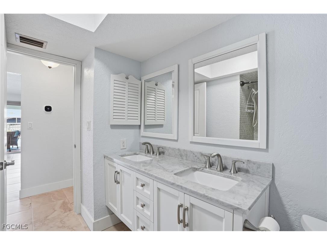405 Tower Drive Cape Coral FL 33904 2026007721 image28