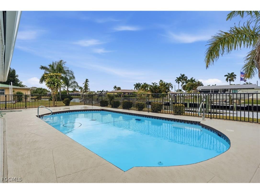 405 Tower Drive Cape Coral FL 33904 2026007721 image34