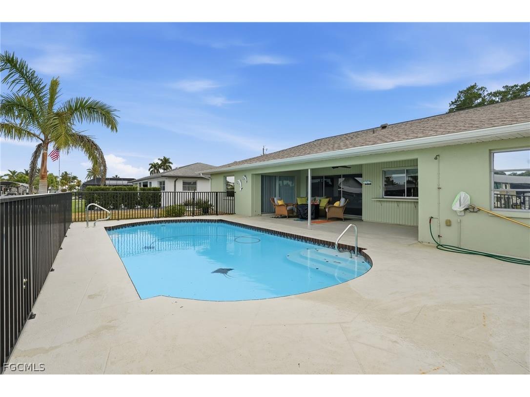 405 Tower Drive Cape Coral FL 33904 2026007721 image37