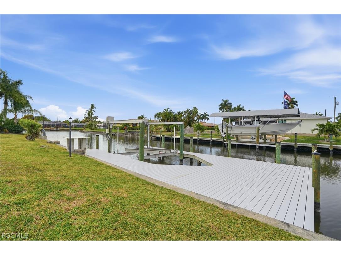 405 Tower Drive Cape Coral FL 33904 2026007721 image39