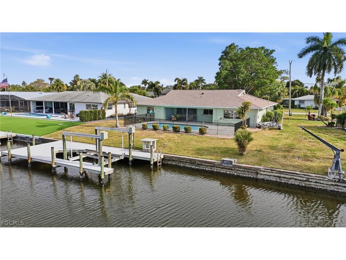 405 Tower Drive Cape Coral FL 33904 2026007721 image8