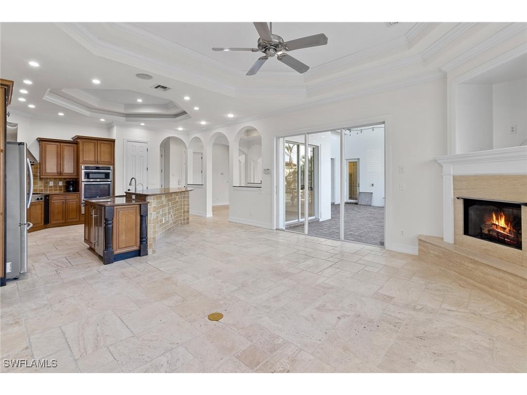 405 Trade Winds Avenue Naples FL 34108 225079803 image17