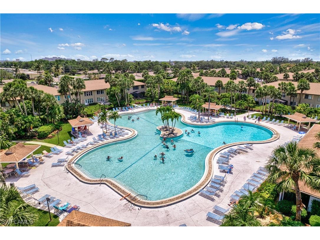 4050 Ice Castle Way #7 Naples FL 34112 223034448 image1