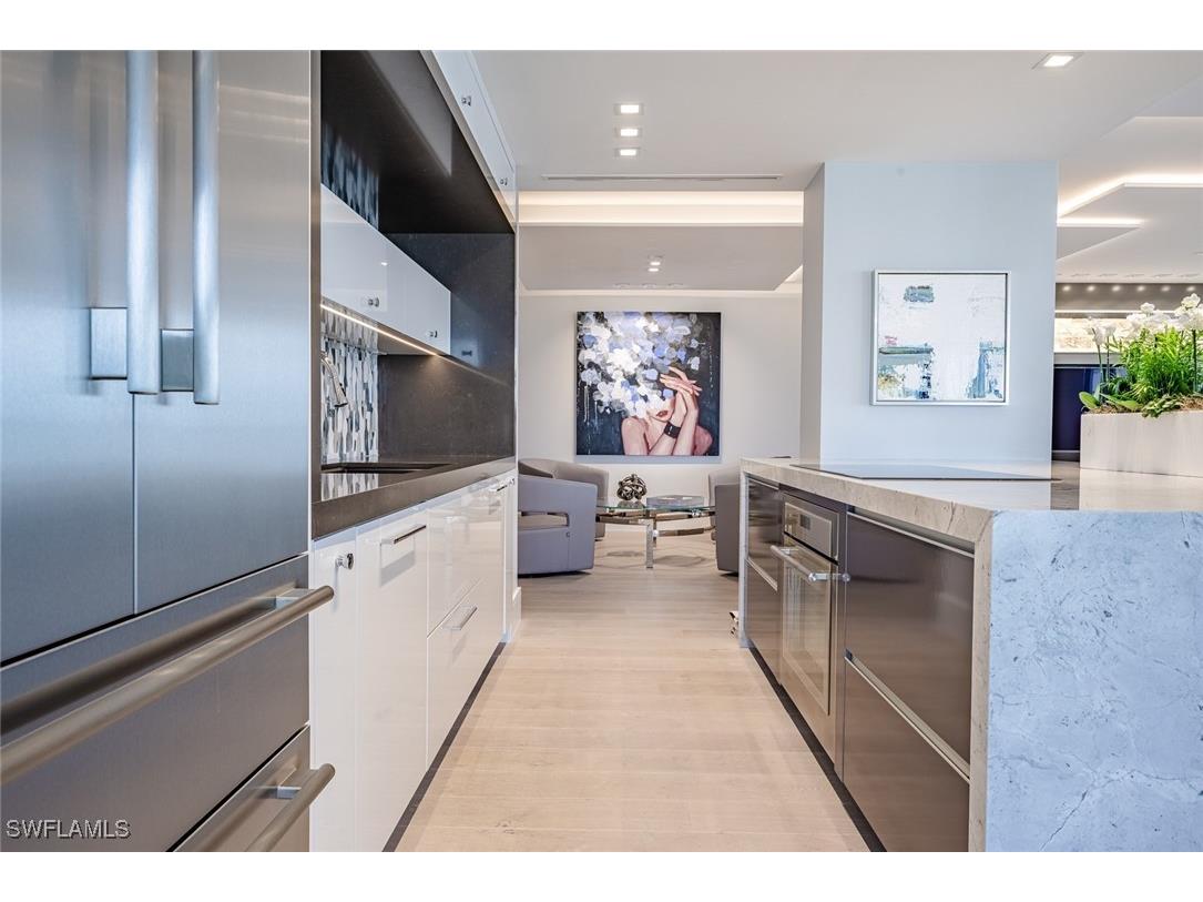 4051 Gulf Shore Boulevard N #200 Naples FL 34103 225073695 image22