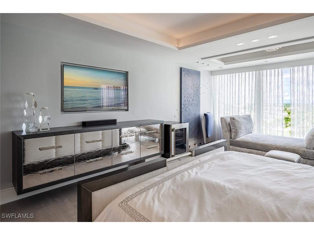 4051 Gulf Shore Boulevard N #200 Naples FL 34103 225073695 image26