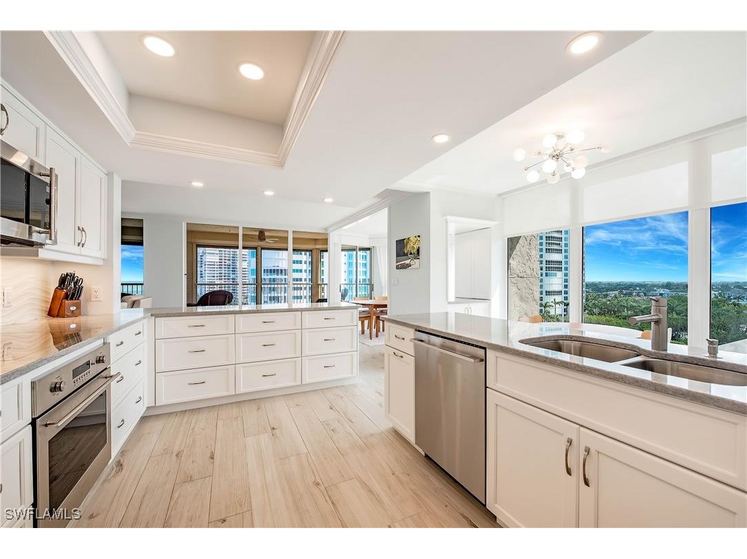 4051 Gulf Shore Boulevard N #1000 Naples FL 34103 225036189 image7