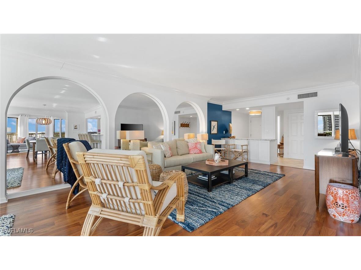 4051 Gulf Shore Boulevard N #1006 Naples FL 34103 225079006 image10