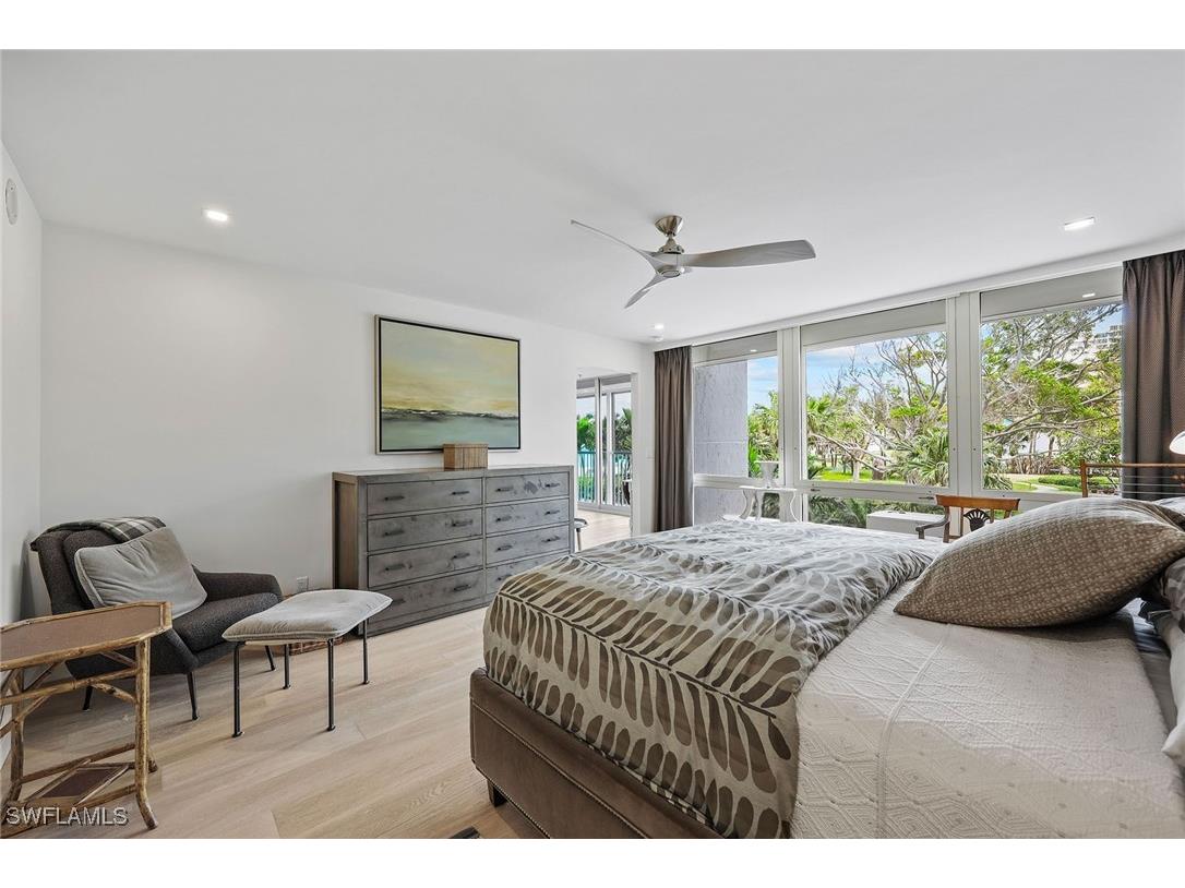 4051 Gulf Shore Boulevard N #201 Naples FL 34103 224102330 image18