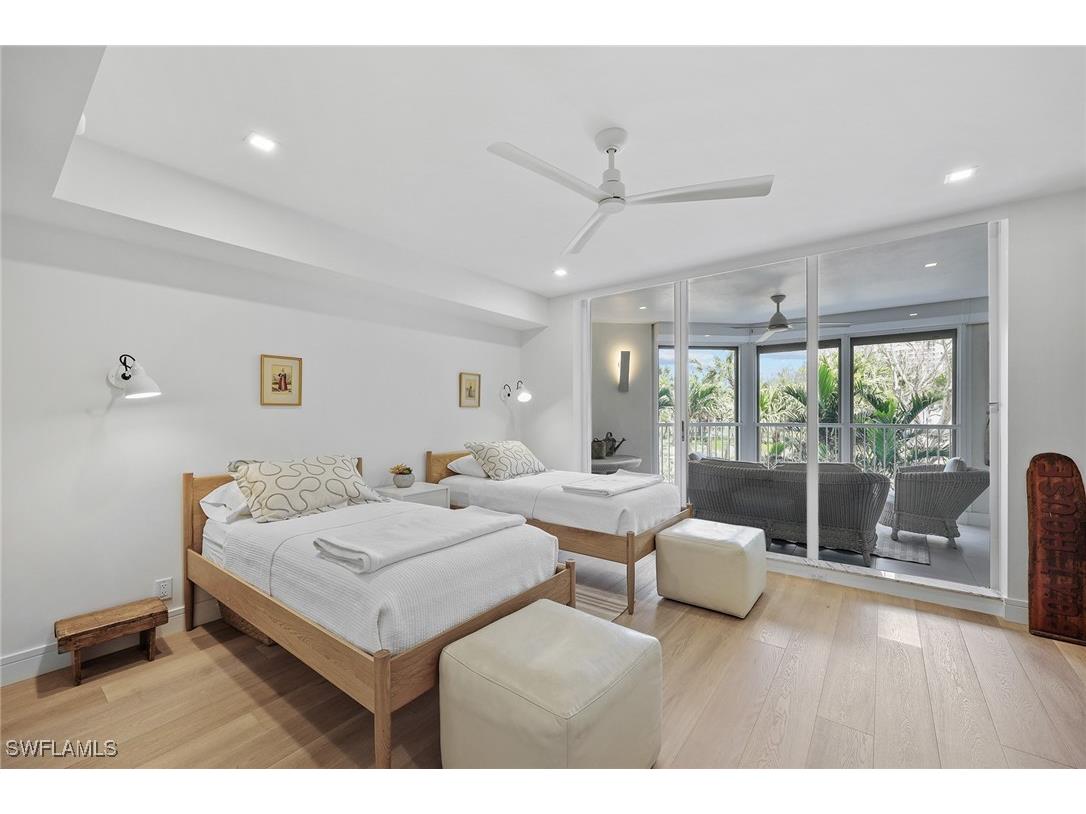 4051 Gulf Shore Boulevard N #201 Naples FL 34103 224102330 image22