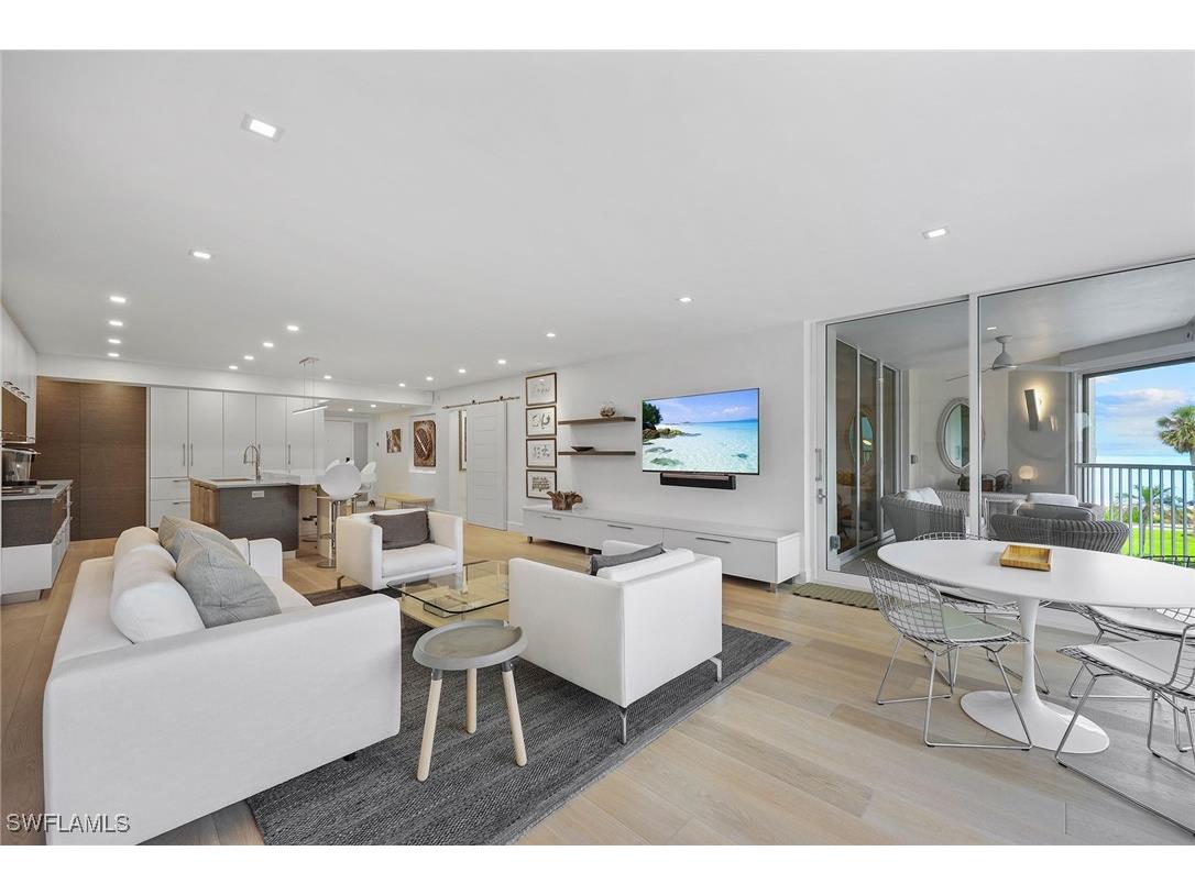 4051 Gulf Shore Boulevard N #201 Naples FL 34103 224102330 image8