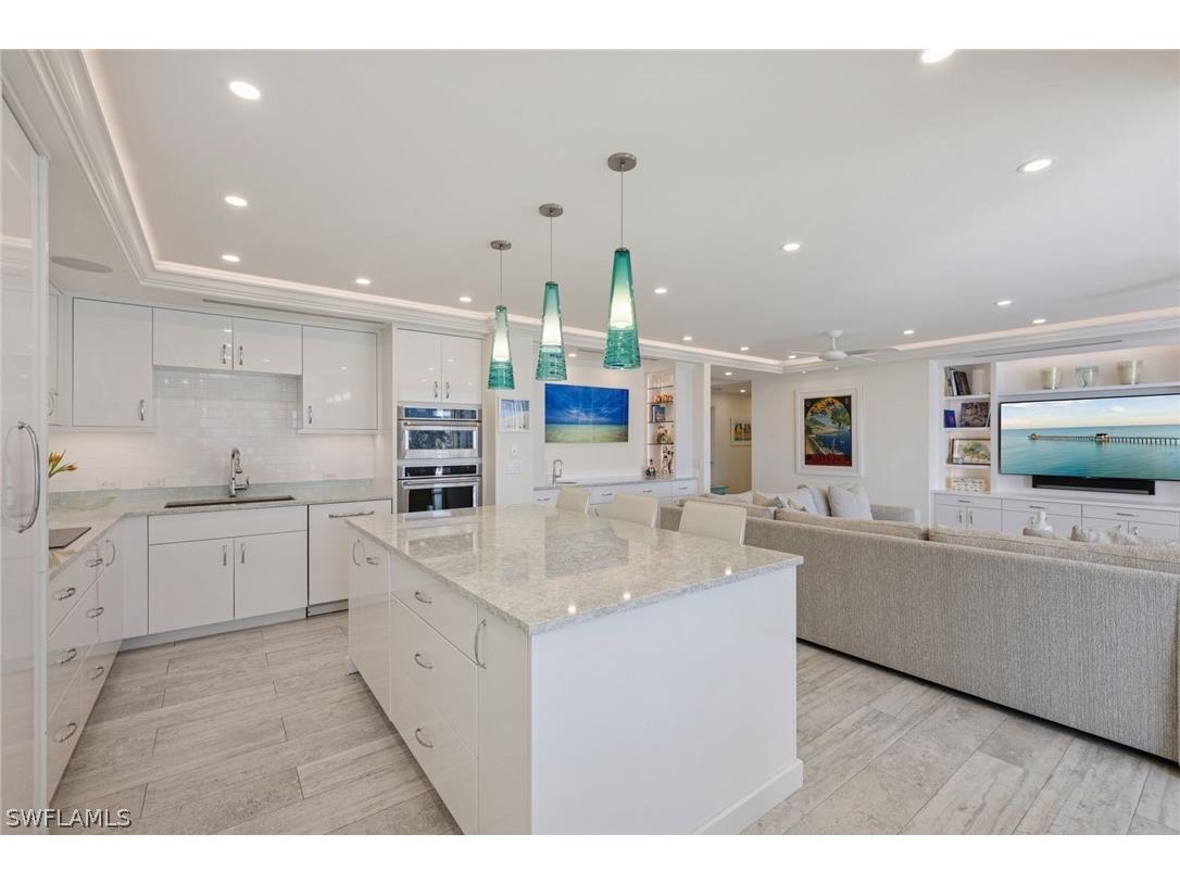 4051 Gulf Shore Boulevard N #405 Naples FL 34103 226005849 image10