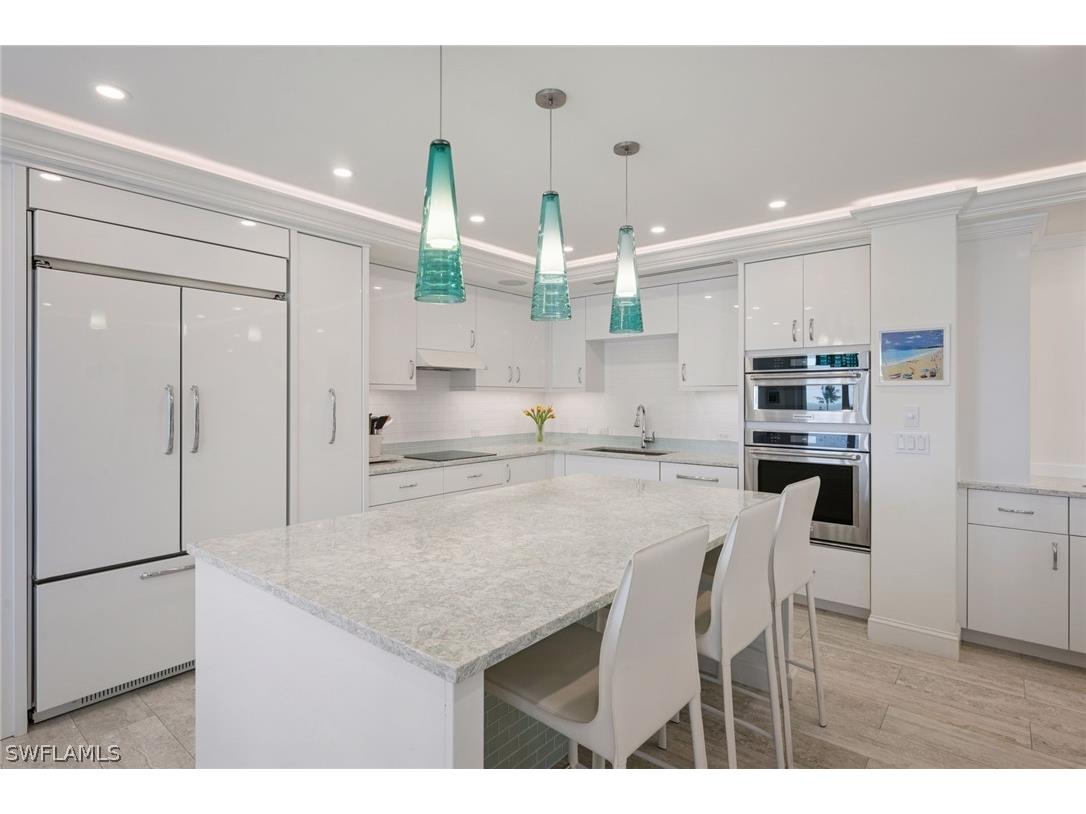 4051 Gulf Shore Boulevard N #405 Naples FL 34103 226005849 image11